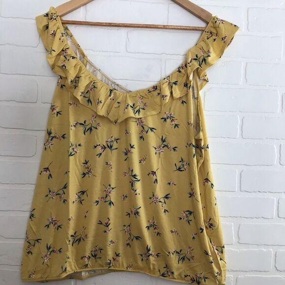 2/40$ NWT Reitmans 2X yellow woven top liberty floral pleated elastic plus size - Picture 4 of 13